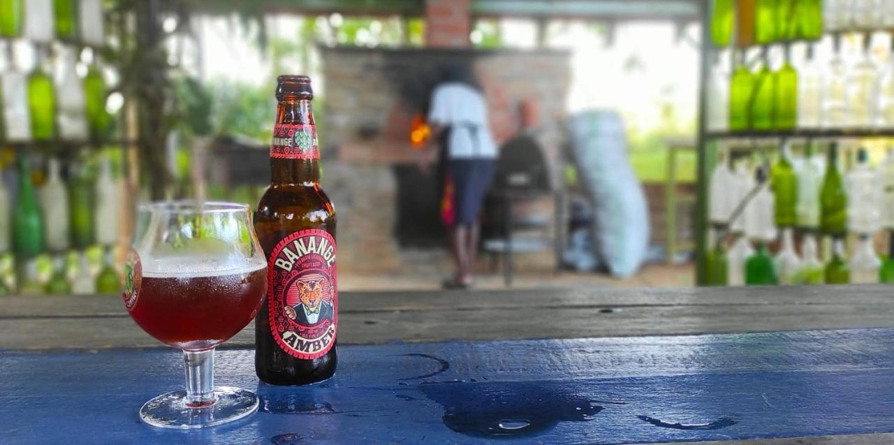 Yellow Haven Lodge Kampala Bagian luar foto