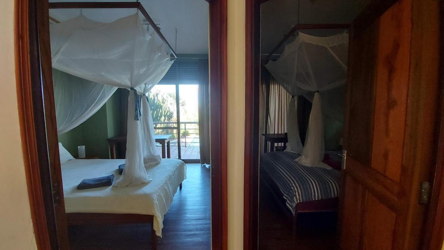 Yellow Haven Lodge Kampala Bagian luar foto