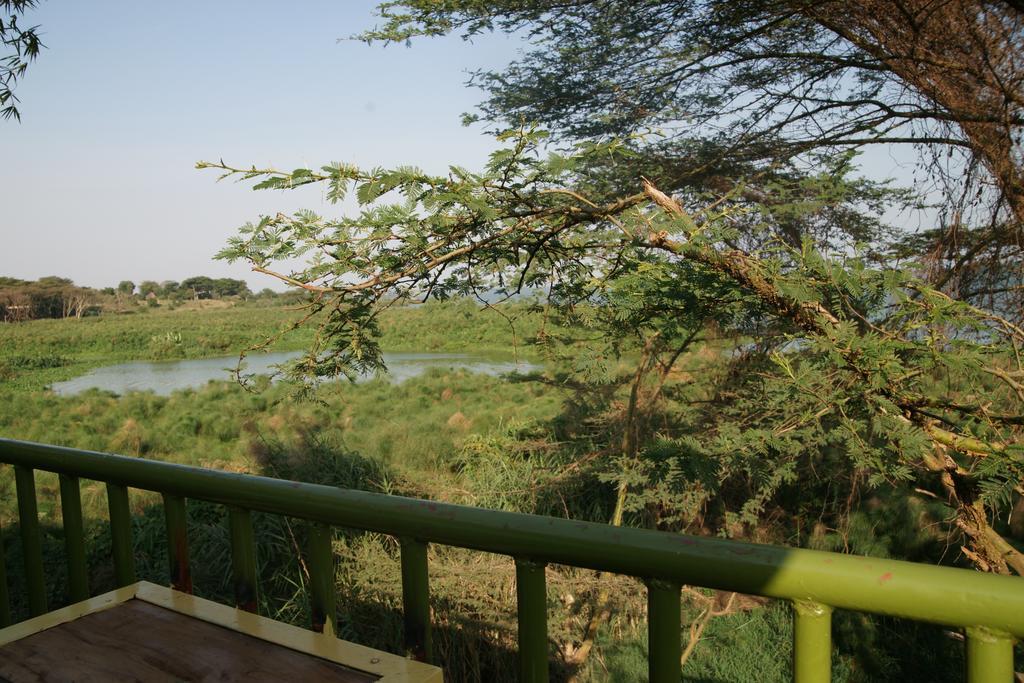 Yellow Haven Lodge Kampala Bagian luar foto